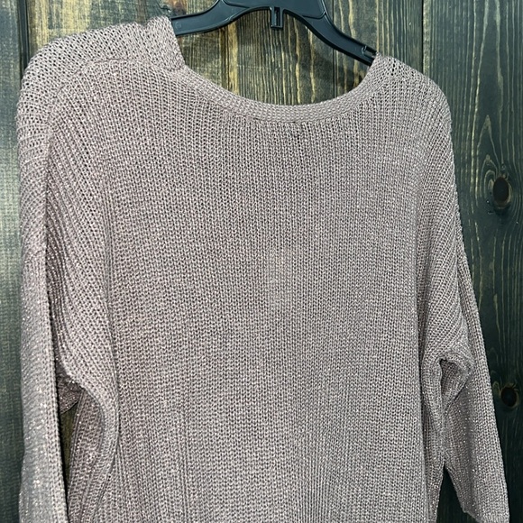 NWT Express Knit Top M Rose Gold Sparkly Glitter Metallic Tunic Length Relaxed - Picture 8 of 12